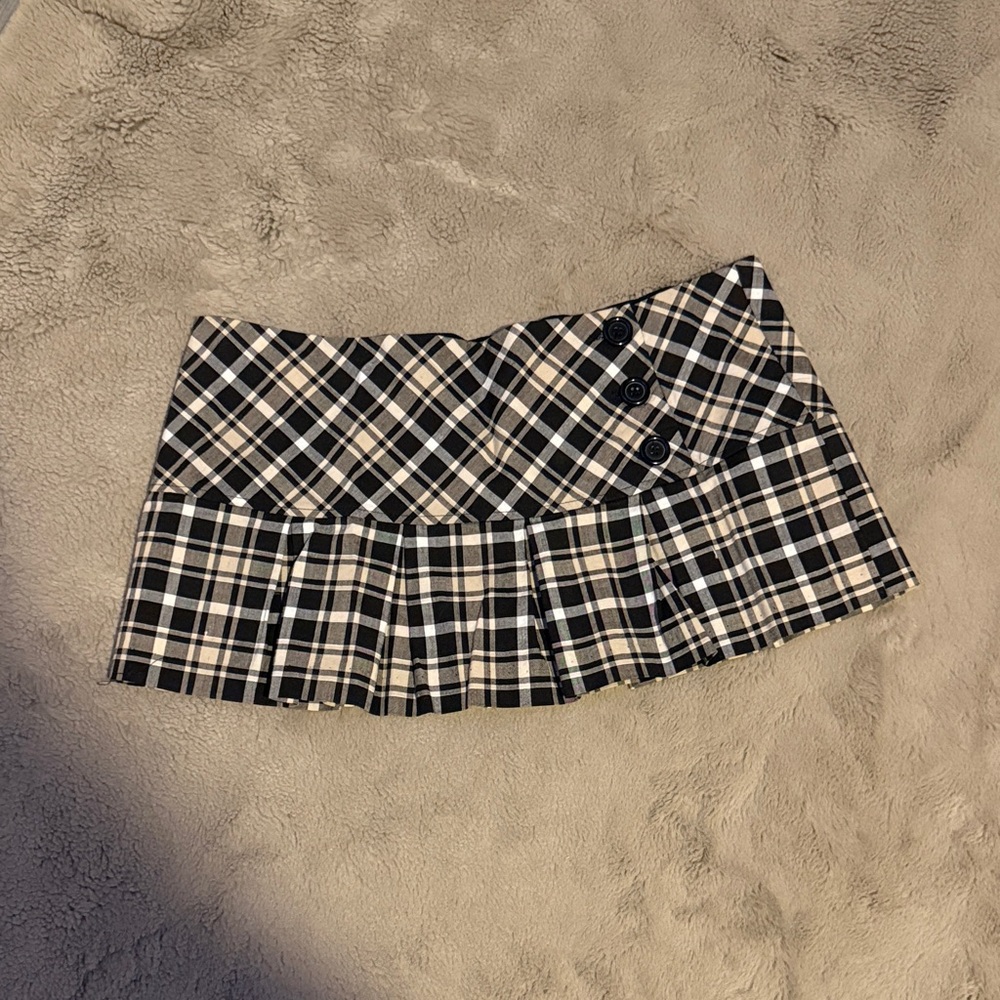 Rue21 Black and White Plaid Mini Skirt